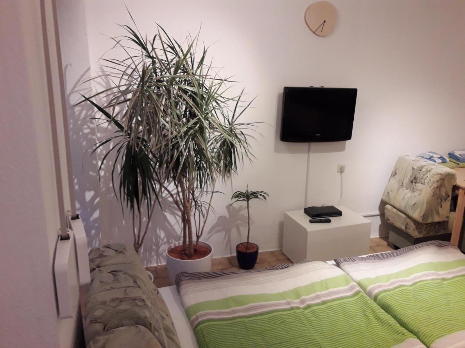 Kleine Ferienwohnung Am Stadtrand Von לייפציג מראה חיצוני תמונה
